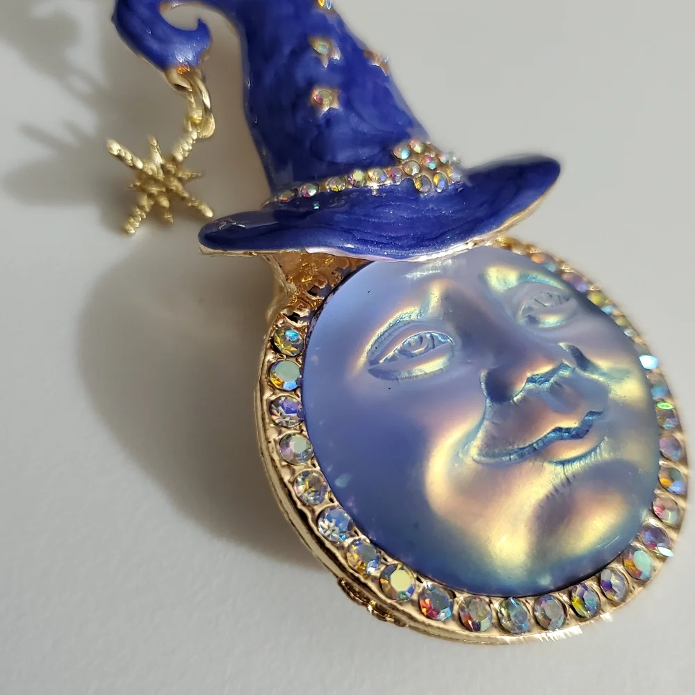 Moon Witch brooch pin enamel vintage style New 18k GP Swarovski crystals Ab - Picture 4 of 13